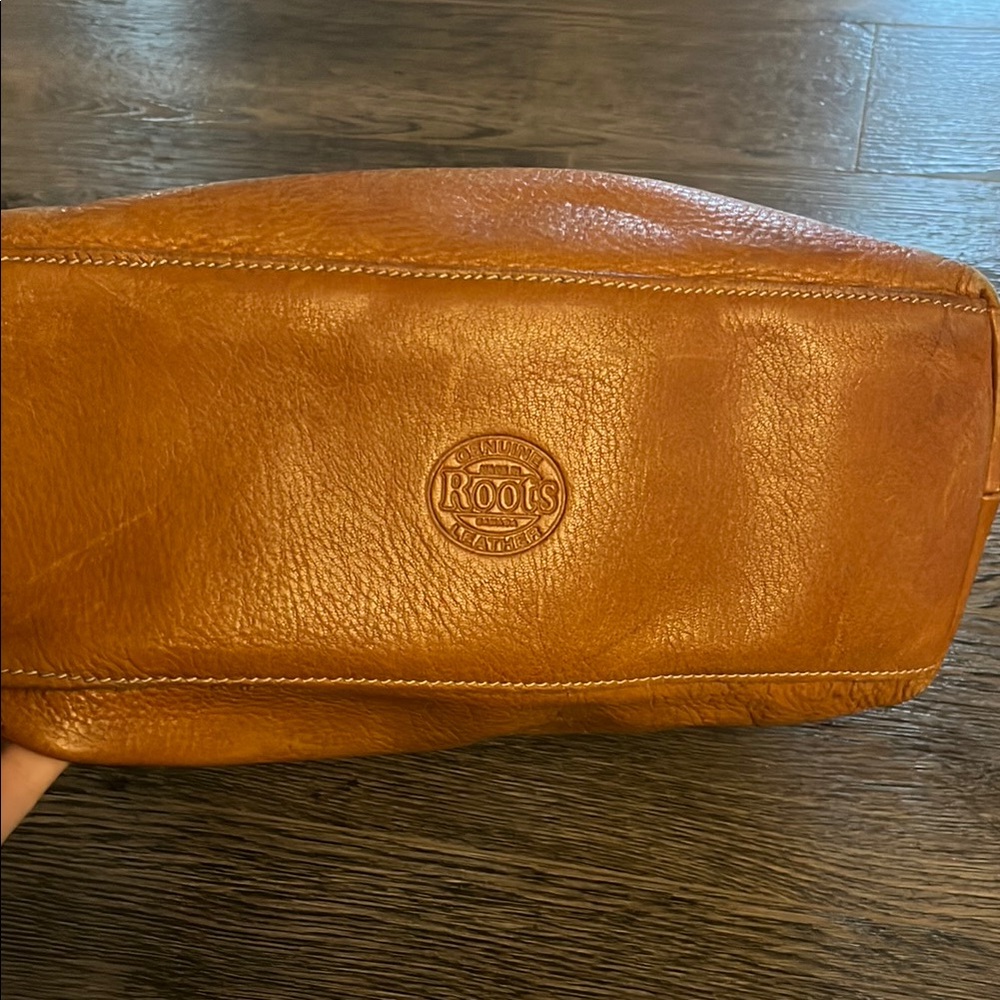 Roots vintage soft Tan Leather Shoulder Bag - Picture 4 of 11